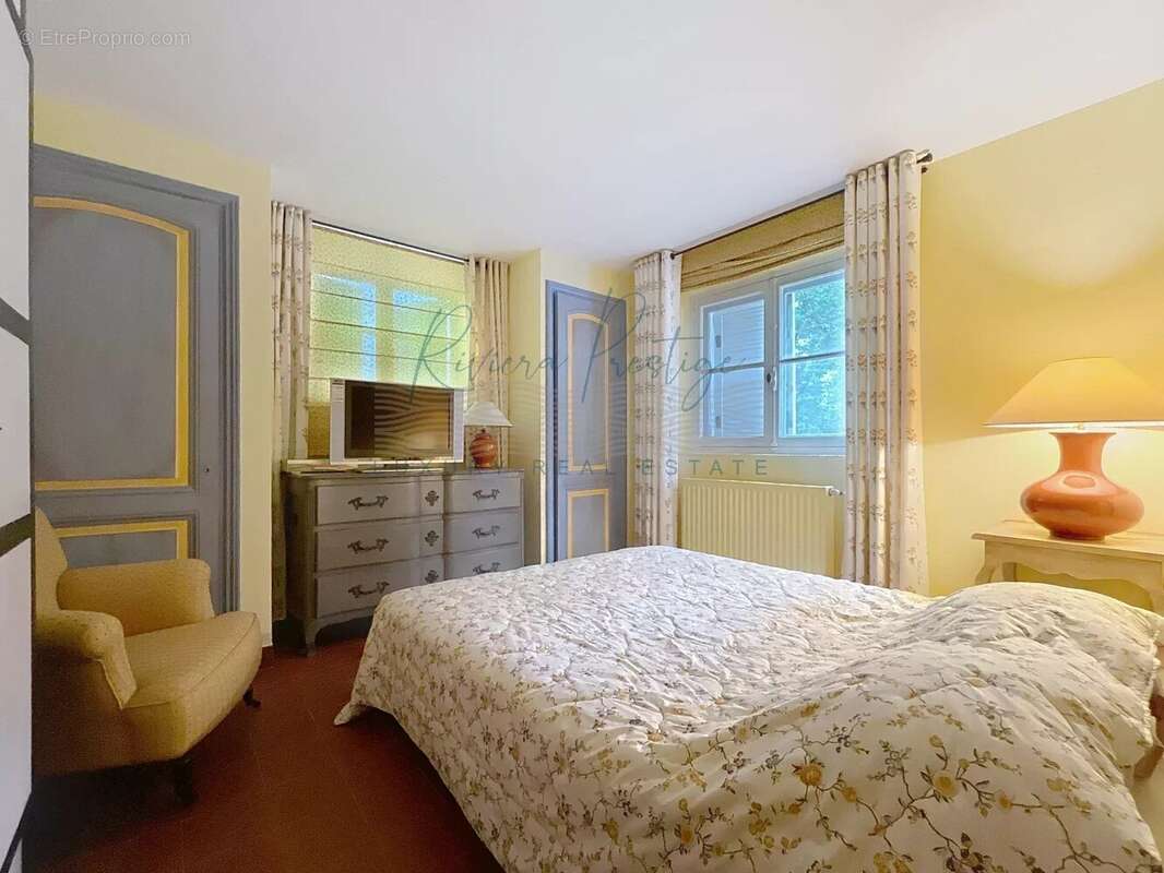 Maison à GRASSE