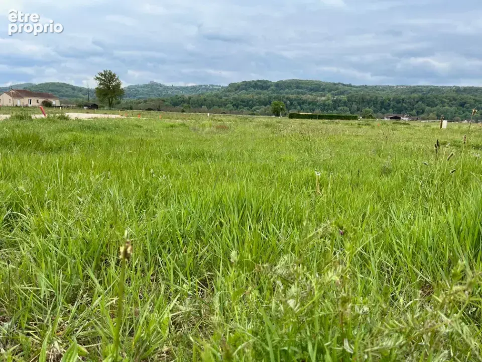 Terrain 884 m² à Prudhomat  - photo 3