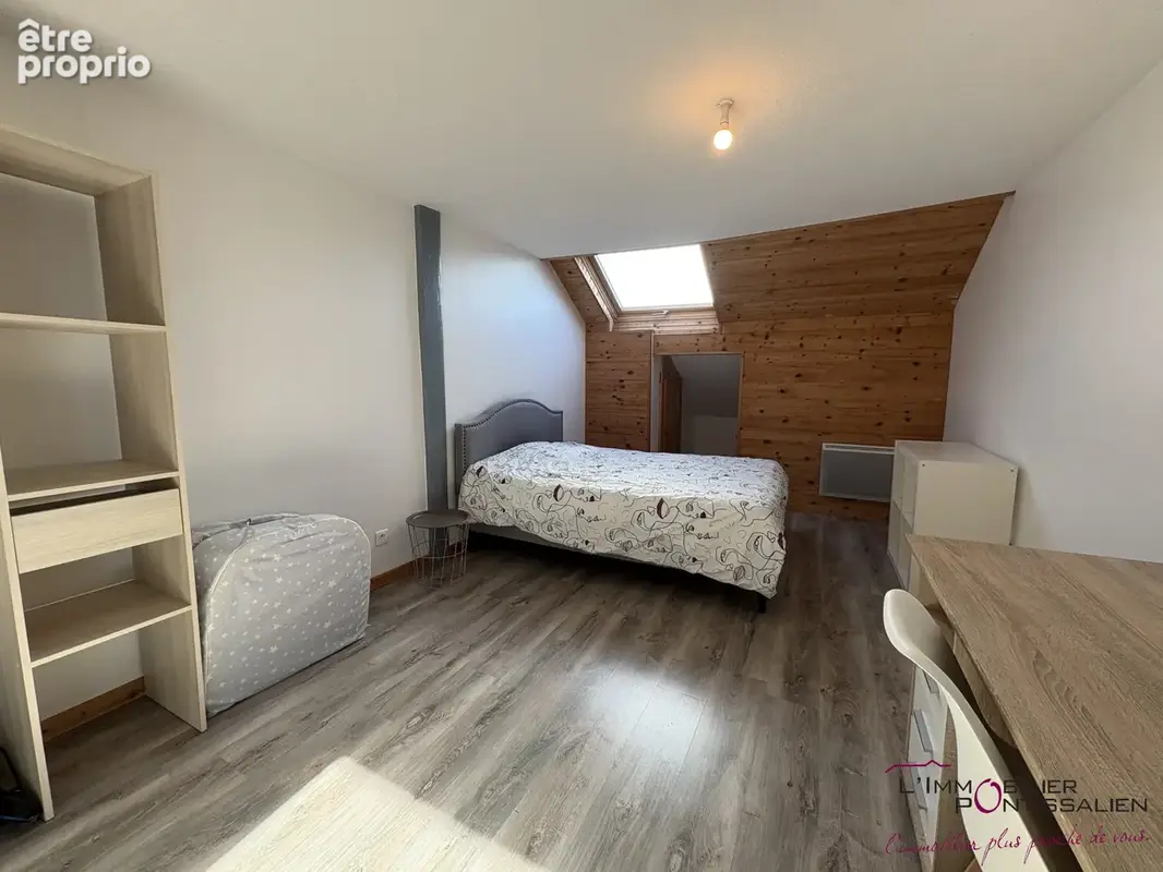 Pontarlier : appartement de type 3 au coeur du centre-ville, 2 chambres, cave et grenier - photo 8