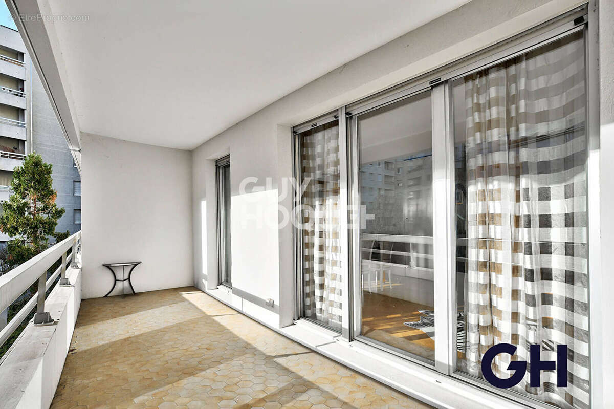 Appartement à VILLEURBANNE