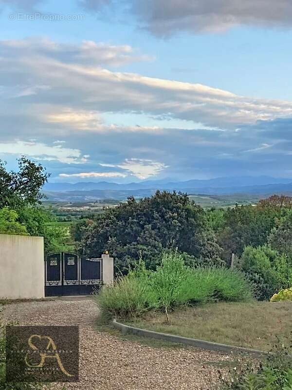 Maison à BRUGAIROLLES