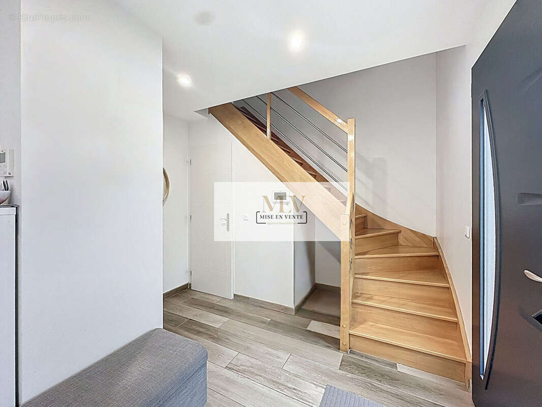 Maison à BRY-SUR-MARNE