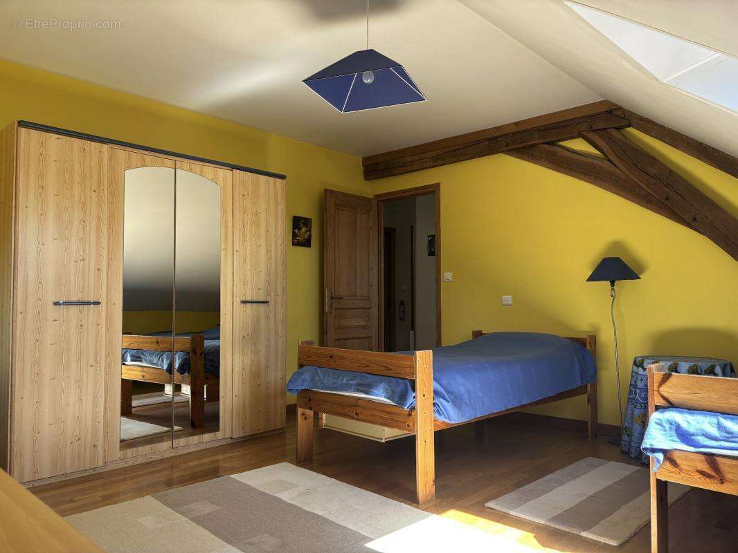 SEMUR EN AUXOIS 20min : maison de 144m², 5 chambres, grange, garage, cave, jardin. Prix 288 000€ - photo 17