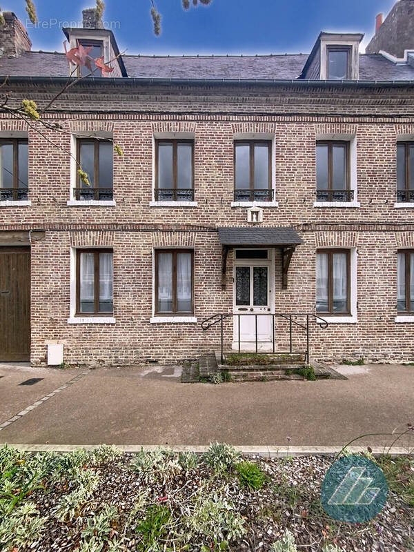 Maison à CRECY-EN-PONTHIEU