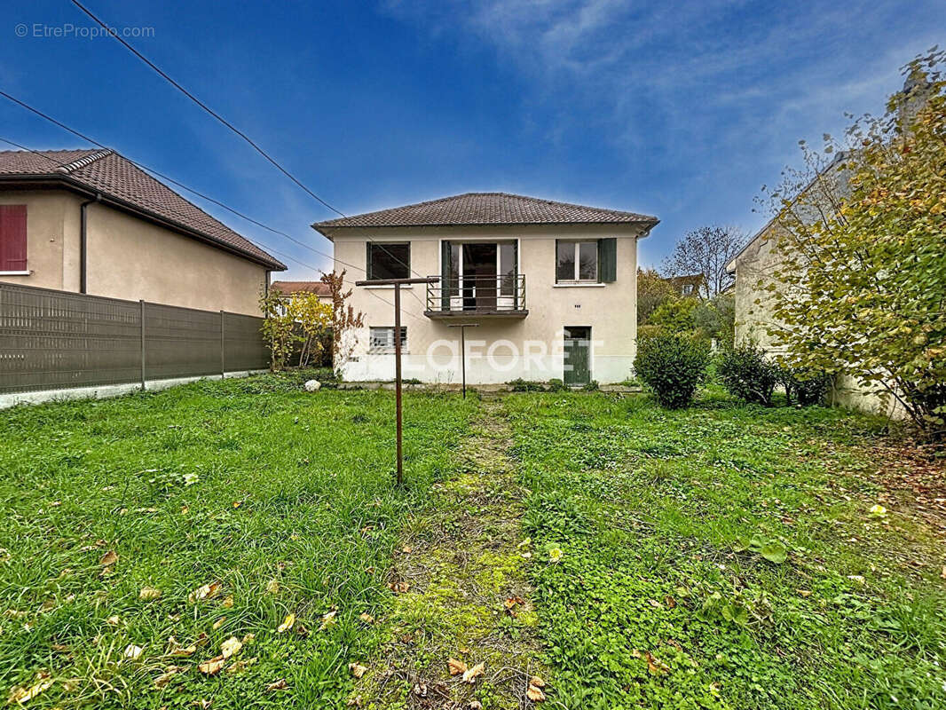 Maison à VERNOUILLET