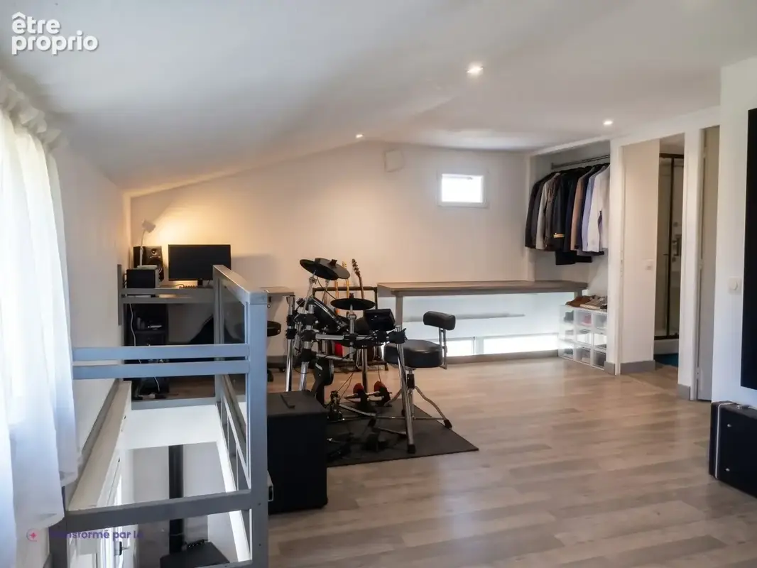 Maison Proche gare Chambly, 82m²/3 pièces /2 chambres - photo 4