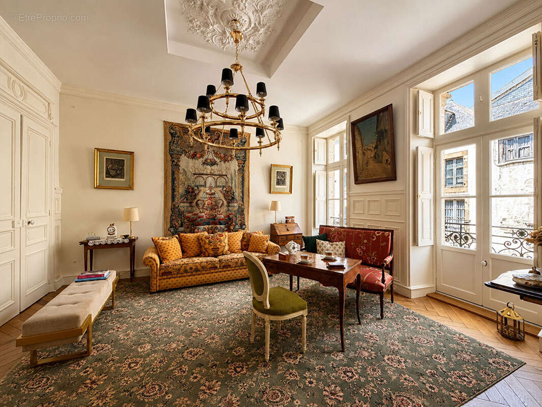 A Vendre RARE - Bien d'exception au coeur de Morlaix. - photo 2