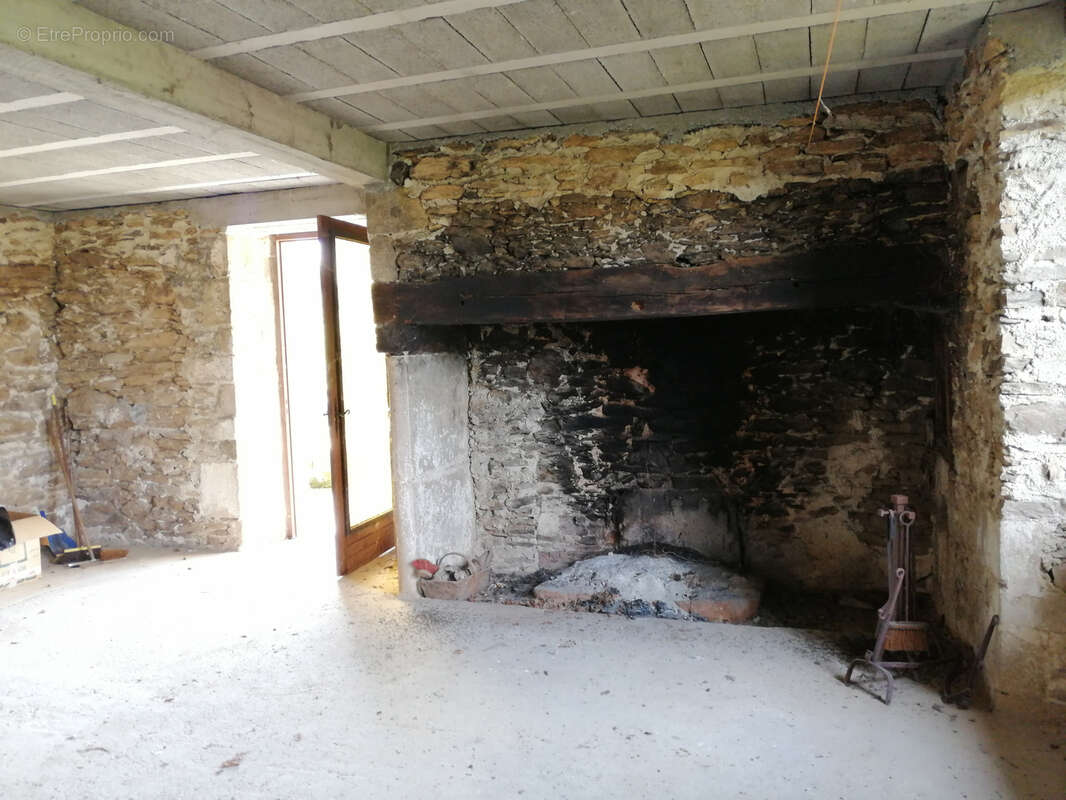Maison à ESTAL