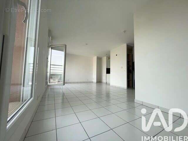 Photo 9 - Appartement à BOUSSY-SAINT-ANTOINE