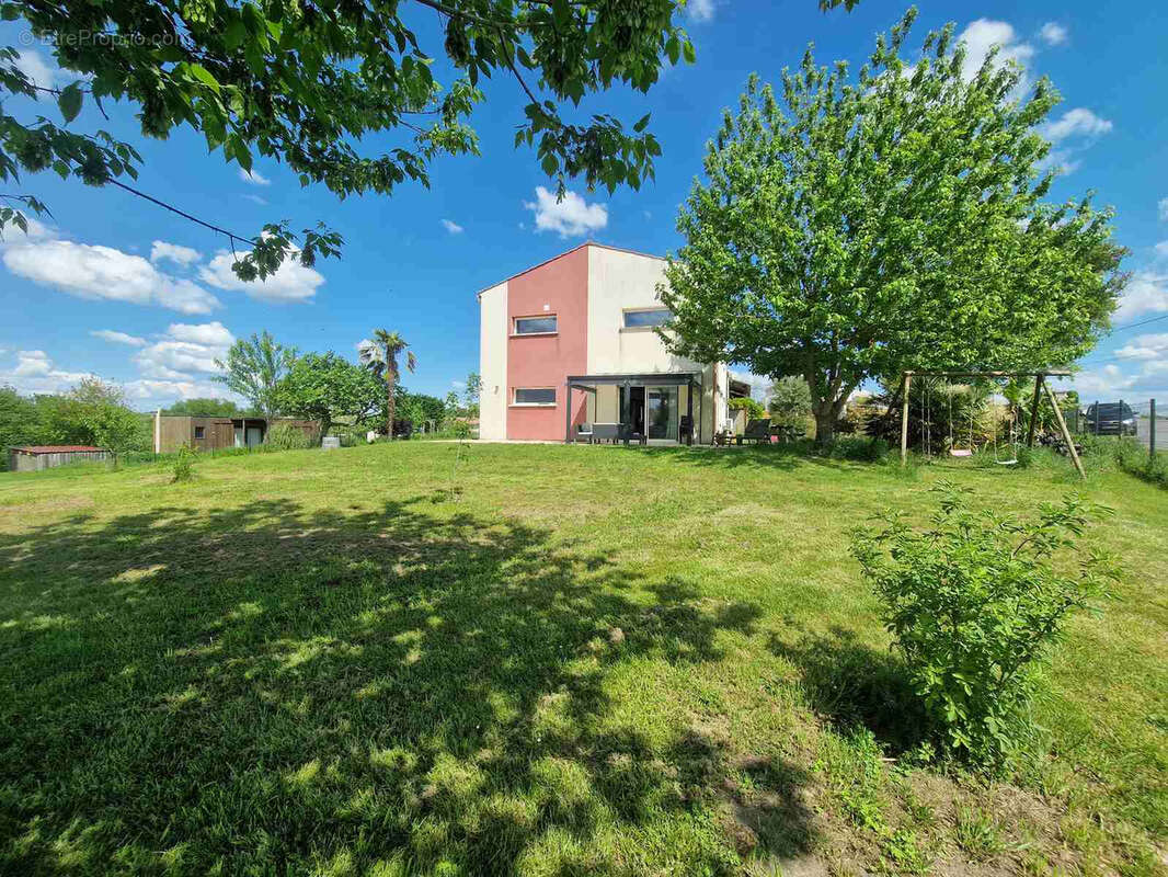 Maison à SAINT-PALAIS