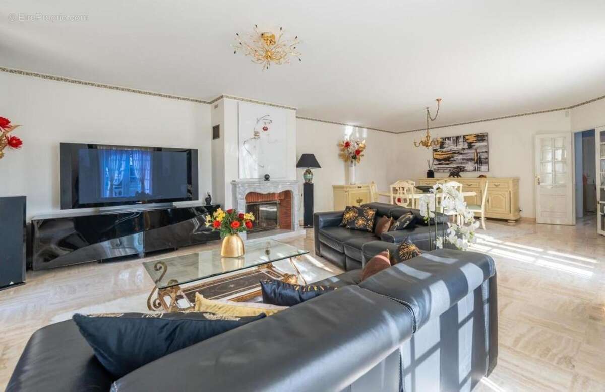 Maison 190 m² à Epinay-Sur-Orge  - photo 3