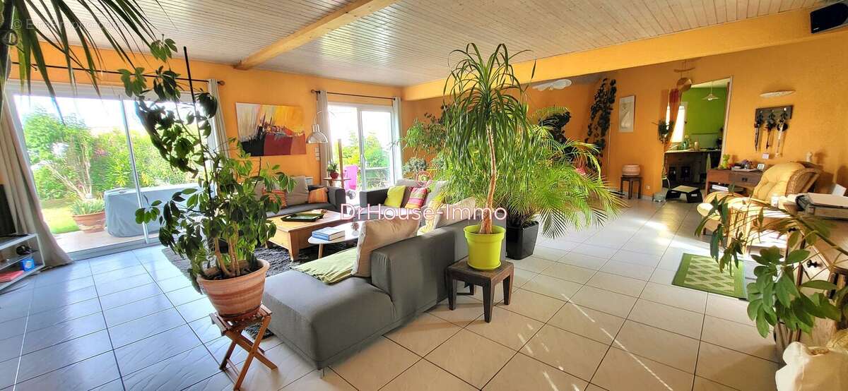 Maison à JARD-SUR-MER