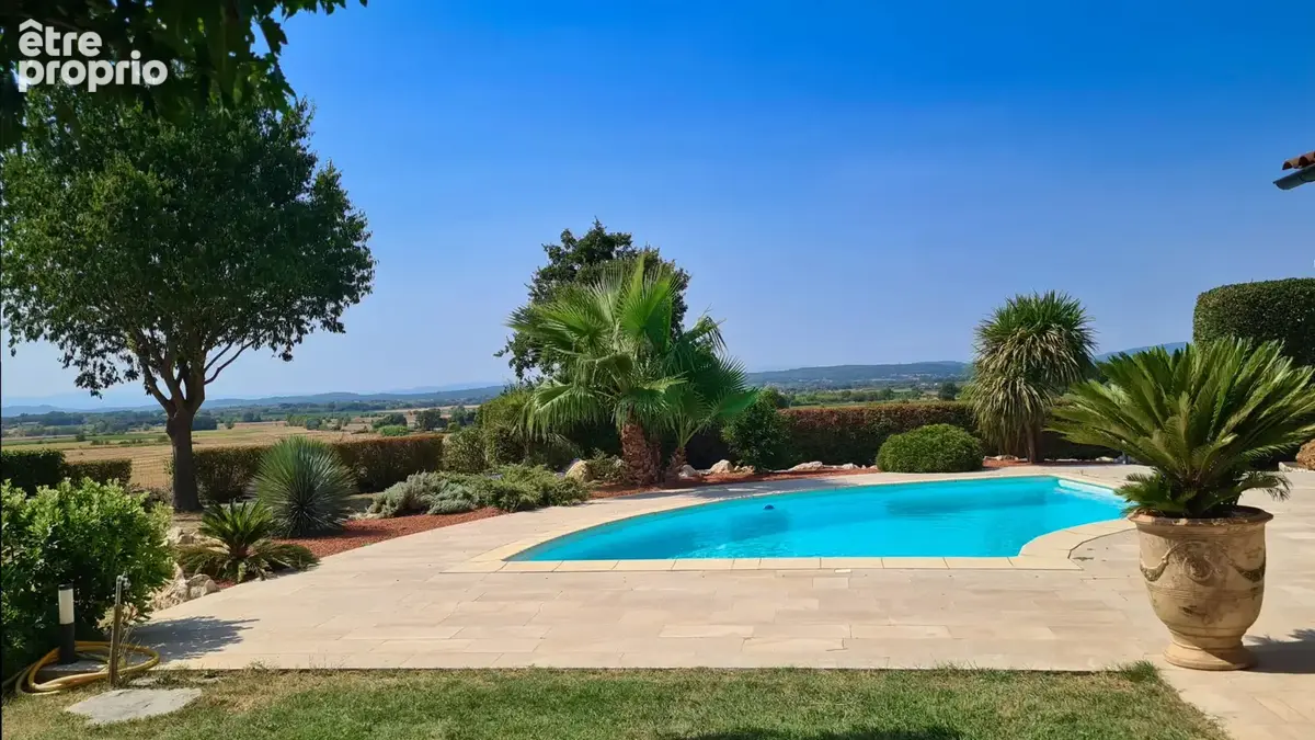 Bastide avec piscine et vues exceptionnelles à 10 minutes d’Uzès - photo 3