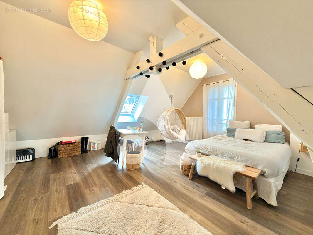 Appartement à AIX-LES-BAINS