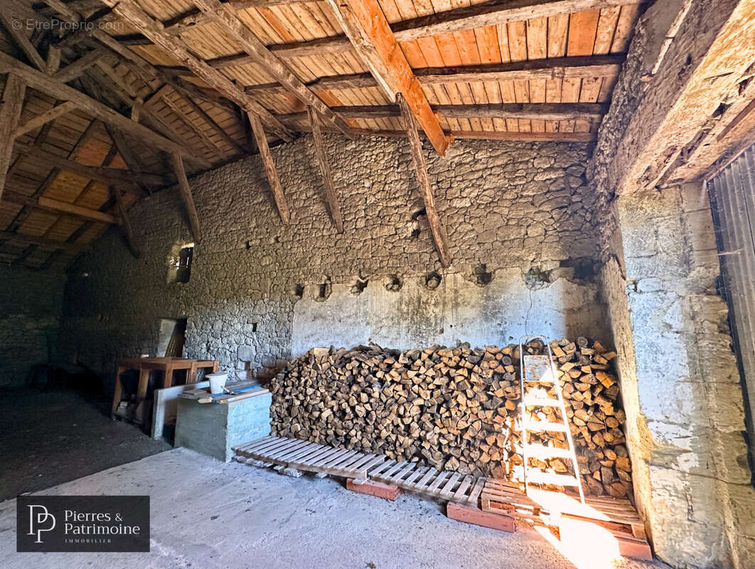 Maison à MAUVEZIN-SUR-GUPIE