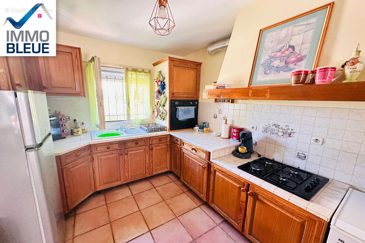 Maison 87 m² à Martigues  - photo 6