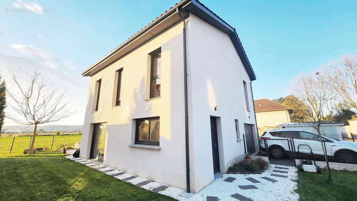Maison à THIL