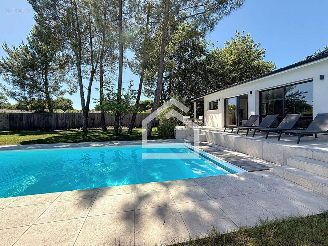 Maison à SAINT-AUBIN-DE-MEDOC