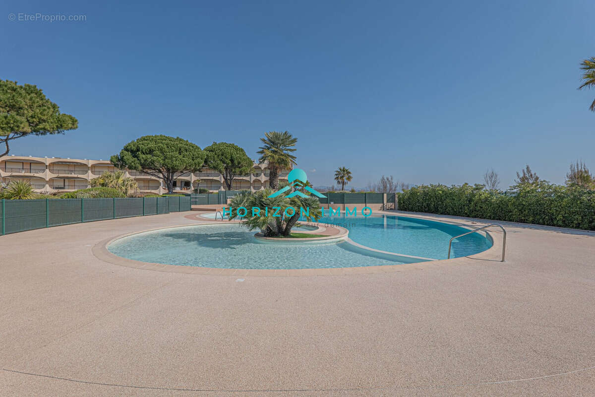 Appartement à VILLENEUVE-LOUBET