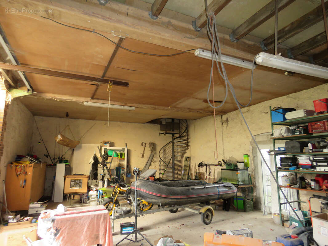 Maison à PERS-EN-GATINAIS