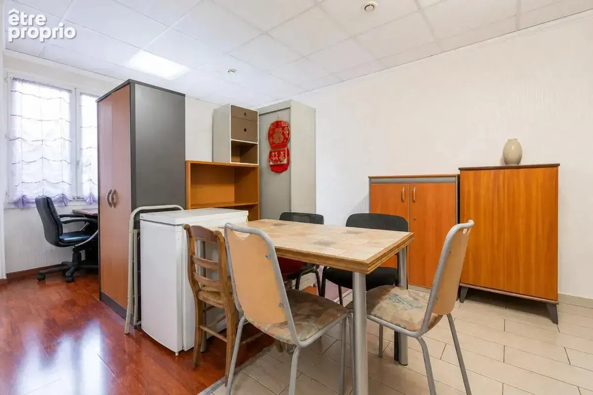 Deux-pièces (statut Local commercial) – fort potentiel locatif - photo 3