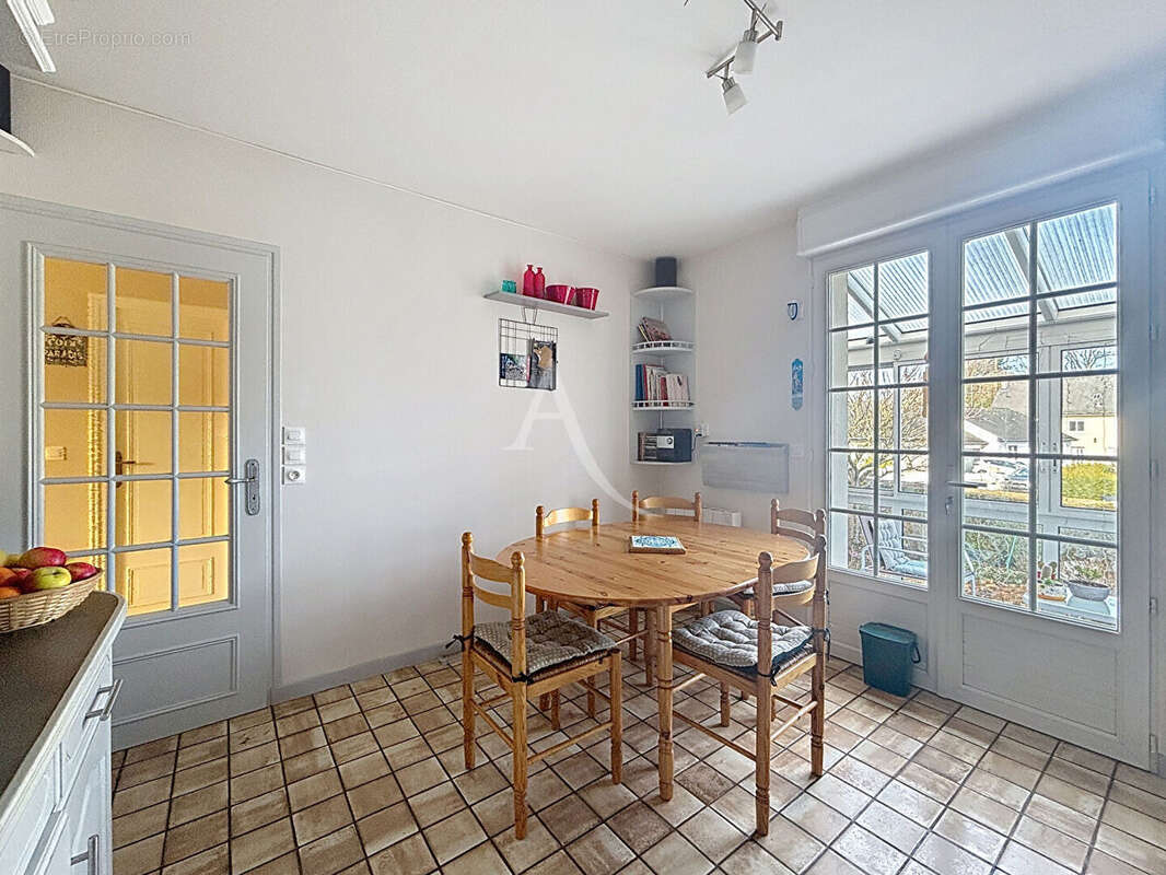 Maison à LAVAL