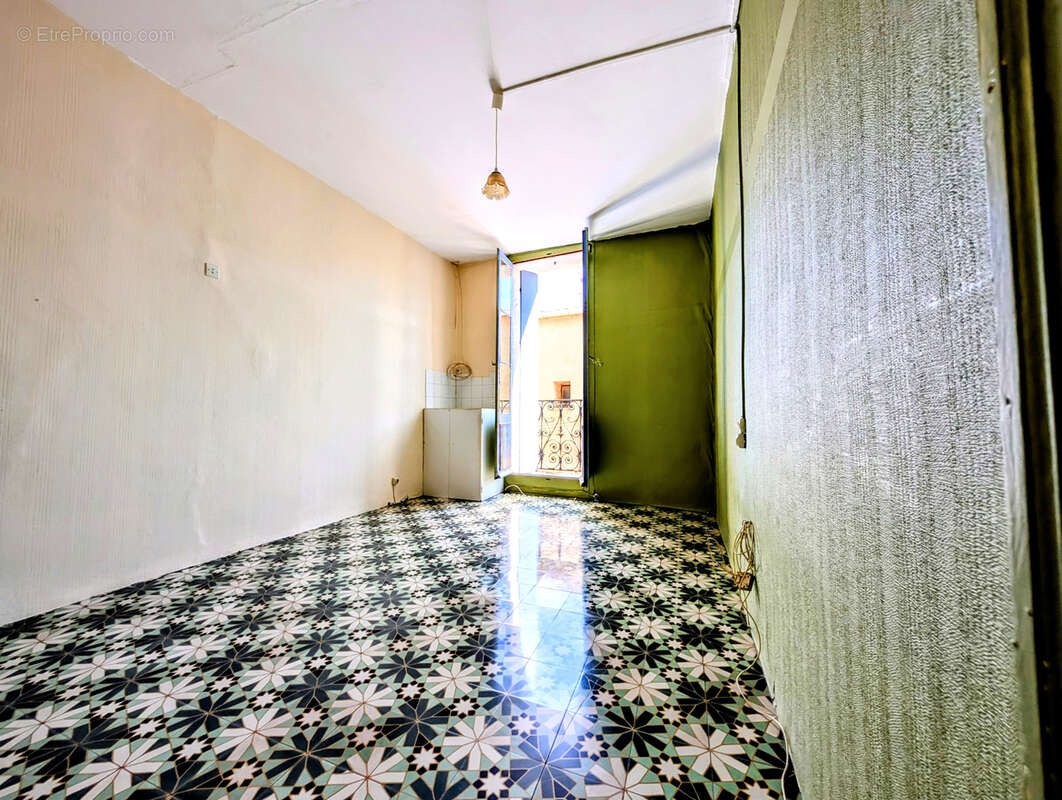 Maison à VILLEVEYRAC