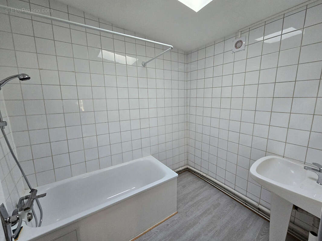 Maison à NONANCOURT