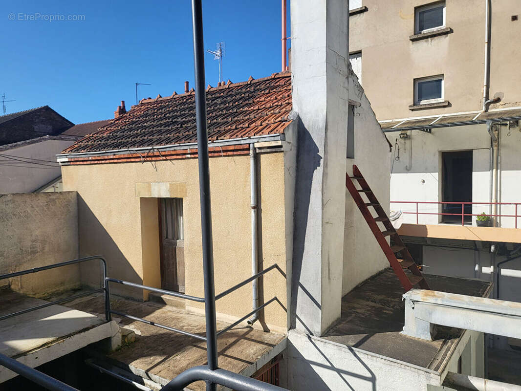 Appartement à MONTCEAU-LES-MINES