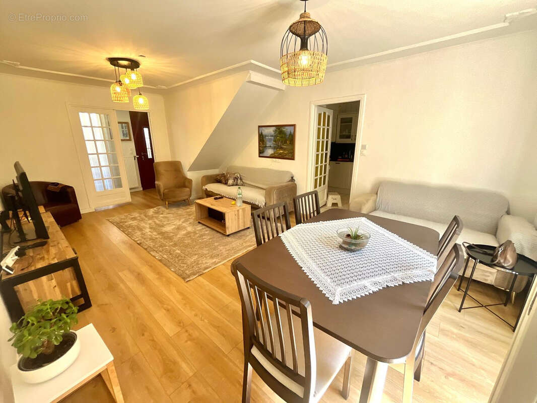 Maison à VILLEPINTE