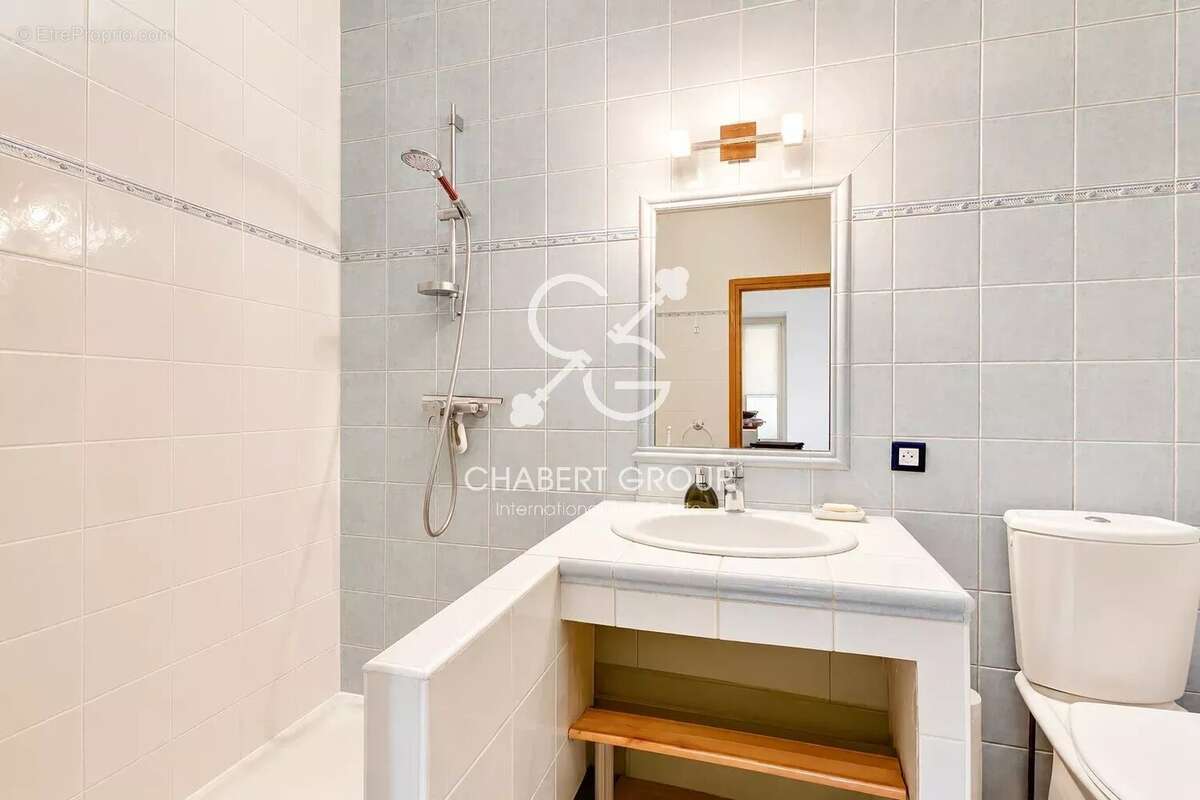 Exclusivité - villefranche-sur-mer – vieille-ville - appartement – 2 pièces – 41 m² – location saisonnière autorisée / idéal inv - photo 9