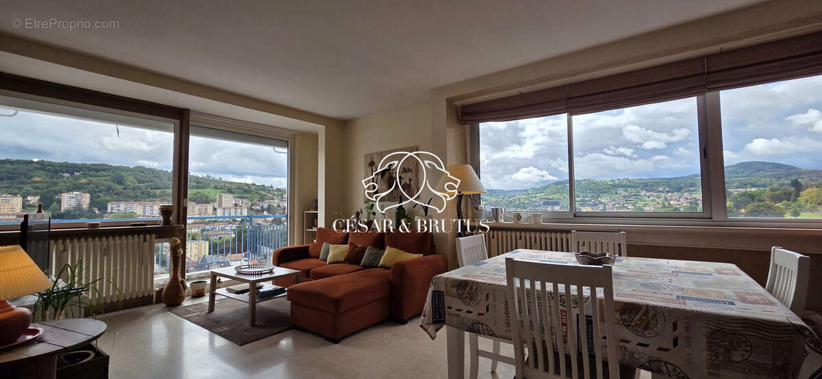 Appartement à VALS-PRES-LE-PUY