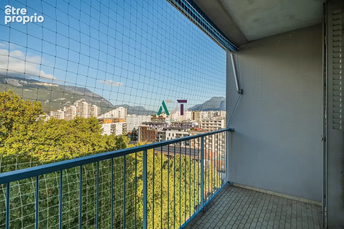 Appartement 5 pièces 95 m² à vendre à Grenoble (38000) - photo 4