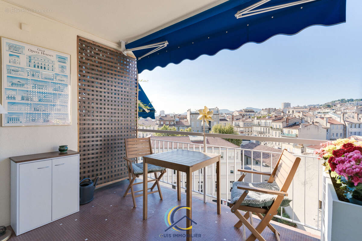 Appartement à MARSEILLE-6E