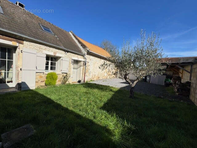 Maison à ROSOY