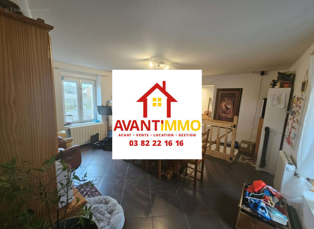 SALLE A MANGER - Maison à AUBOUE