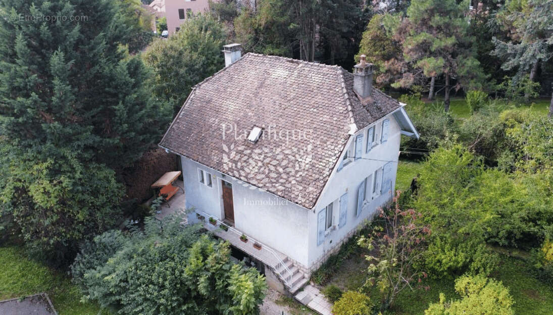 Maison à ANNEMASSE
