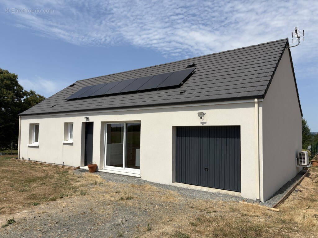Maison à TROCHE