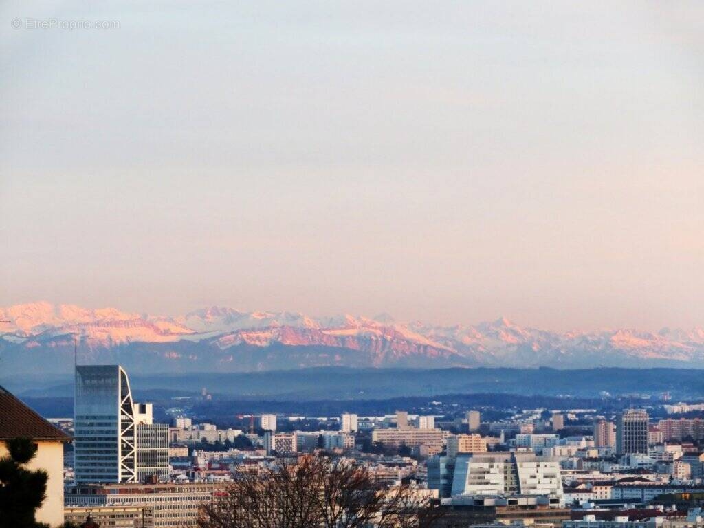Appartement à LYON-1E