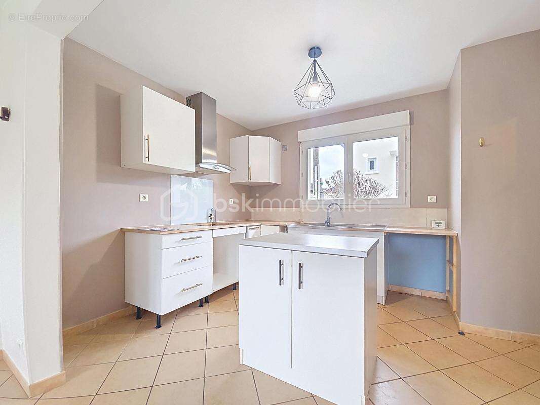 Maison à LIVRY-GARGAN