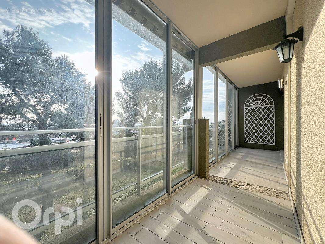 Appartement à VILLENEUVE-LOUBET