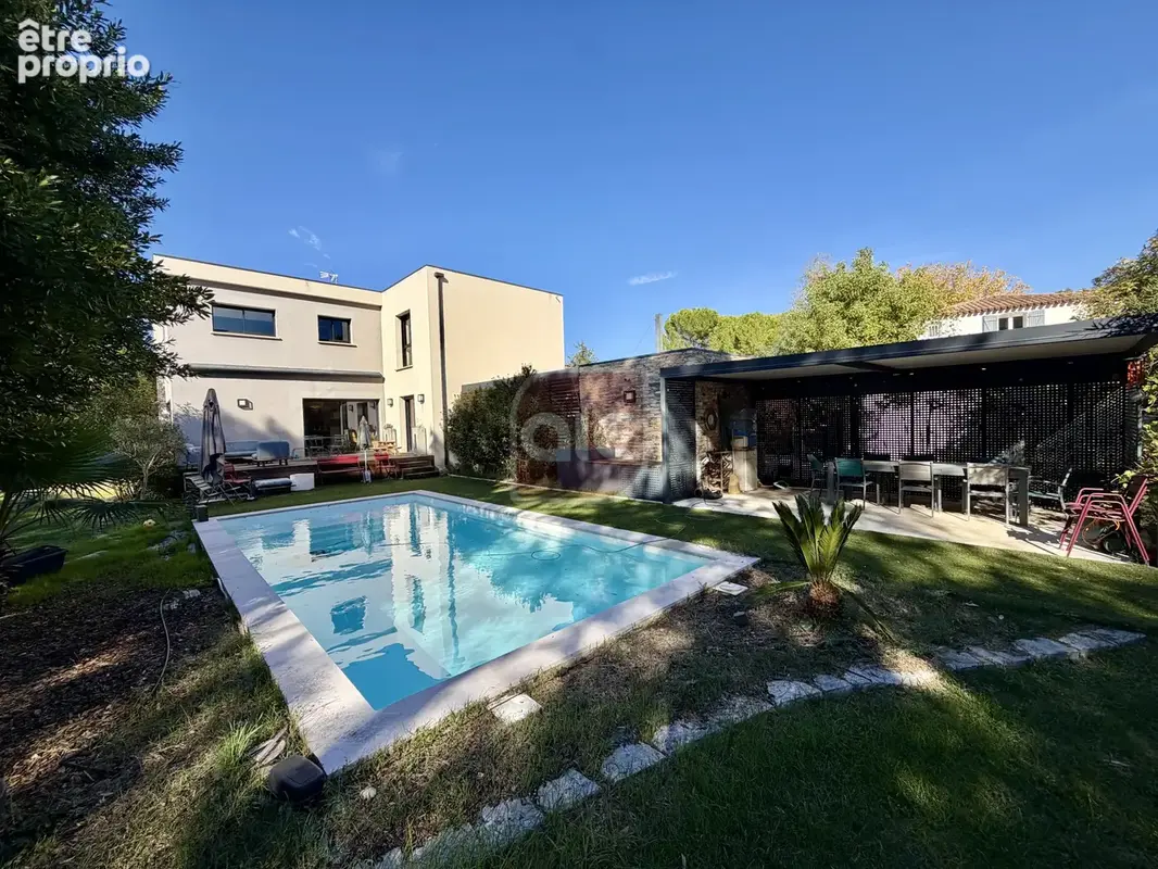 EXCLUSIVITÉ A.I.E. ! Superbe villa de plus de 144 m2 sur une parcelle de près de 2000 m2 avec accès au Lez ! - photo 1