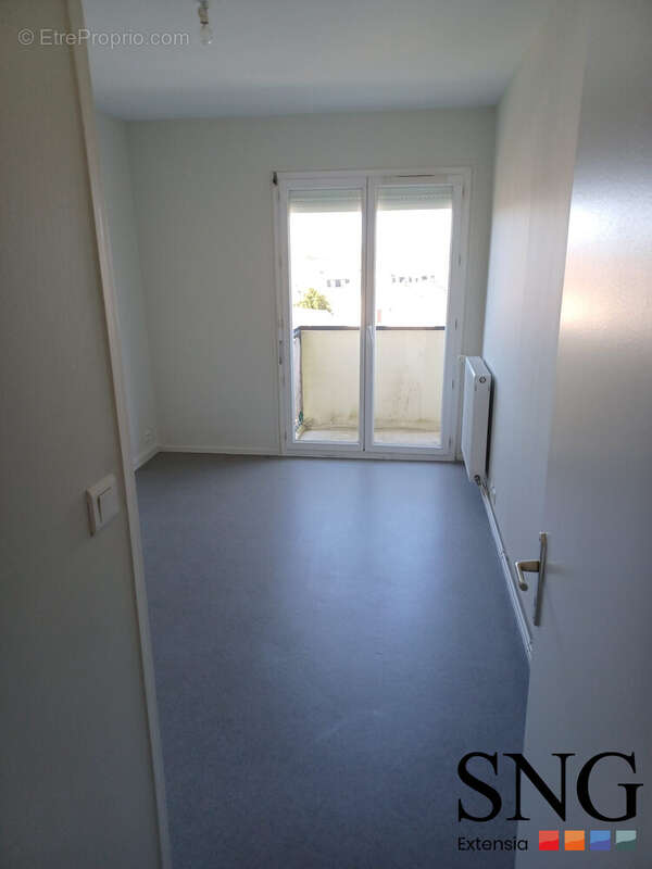 Chambre 1 - Appartement à PERIGUEUX