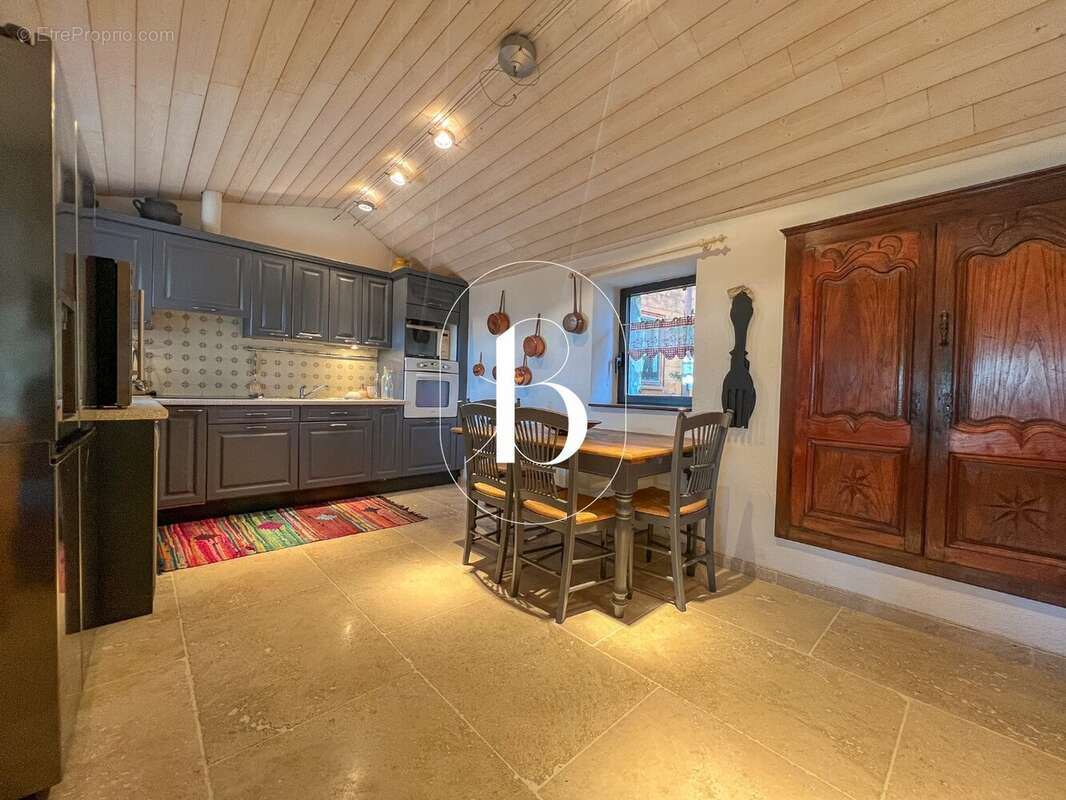 Propriété avec vue exceptionnelle - photo 17