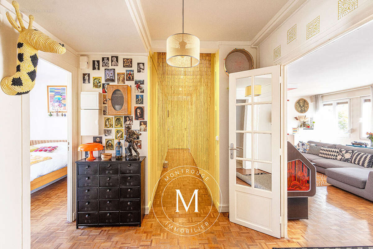 Appartement à MONTROUGE