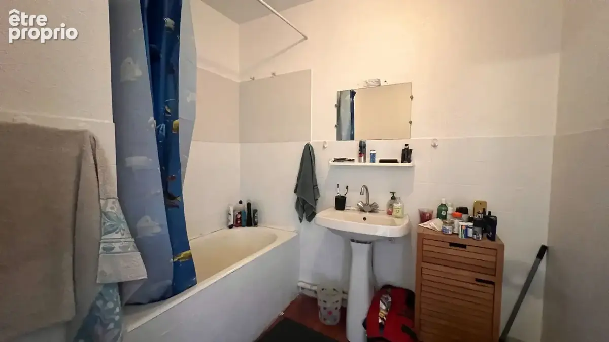 Dpt Finistère (29), A vendre QUIMPER Ouest, Appartement dernier étage de type 2 de 49 m² habitable avec  balcon - Cave - photo 4