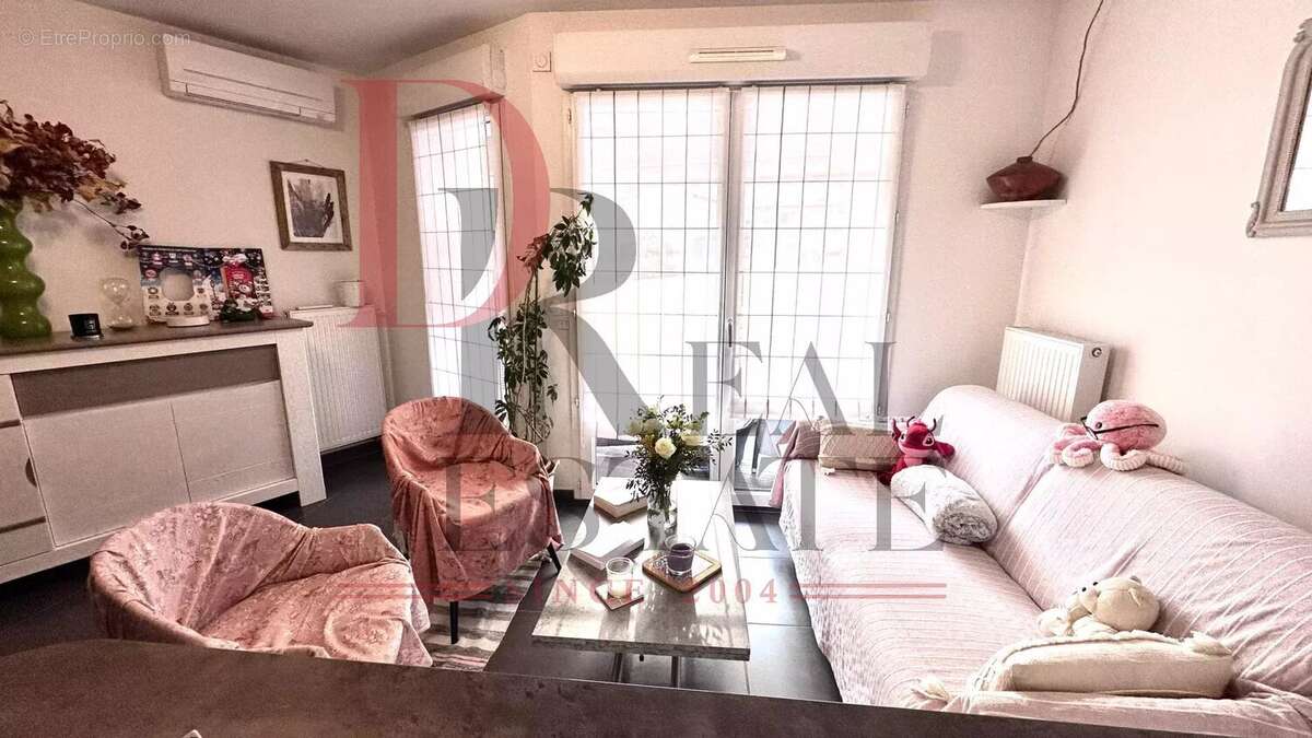 Appartement à ROQUEBRUNE-CAP-MARTIN