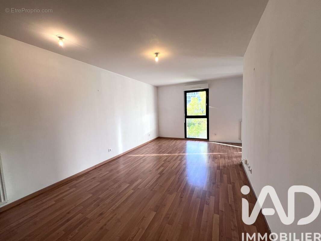 Appartement 43 m² à Nantes  - photo 2