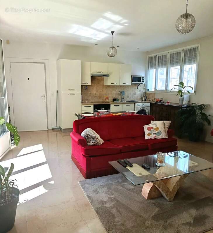 Maison à VITRY-SUR-SEINE