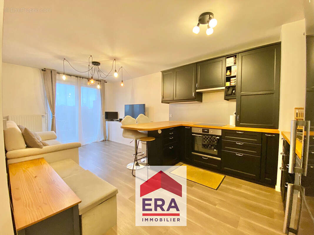 Appartement à SARTROUVILLE